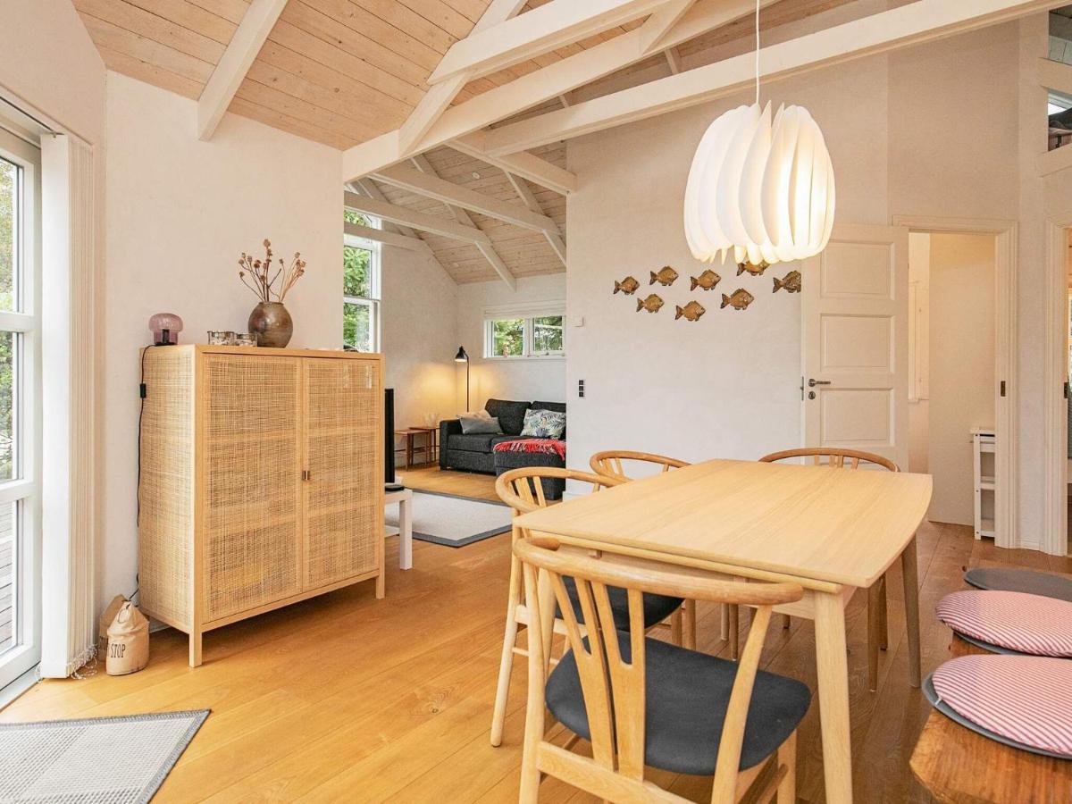 6 Person Holiday Home In เฟรเดริกส์ฮัฟน์ ภายนอก รูปภาพ